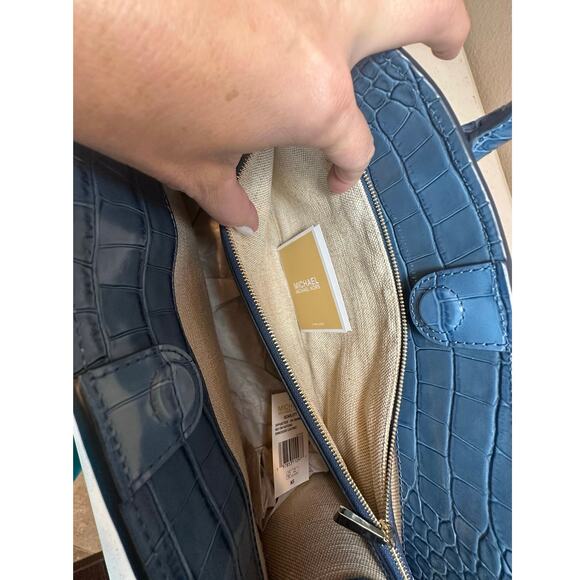 NWT Michael Kors Medium East West Satchel Crocodile Embossed Leather Purse - Picture 6 of 16